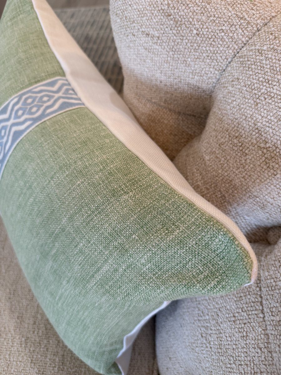 Belinda white backing detail