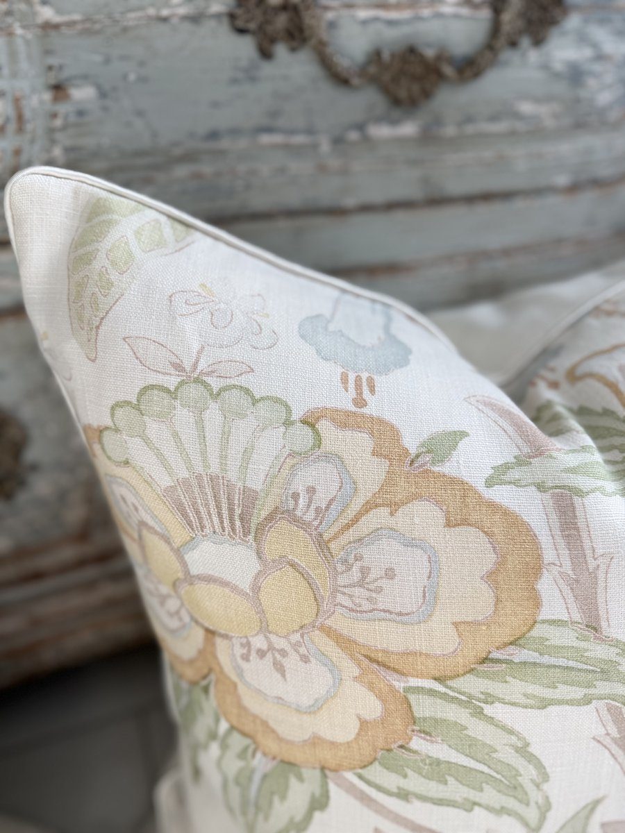 Davenport pillow floral print and ivory silk trim corner close-up