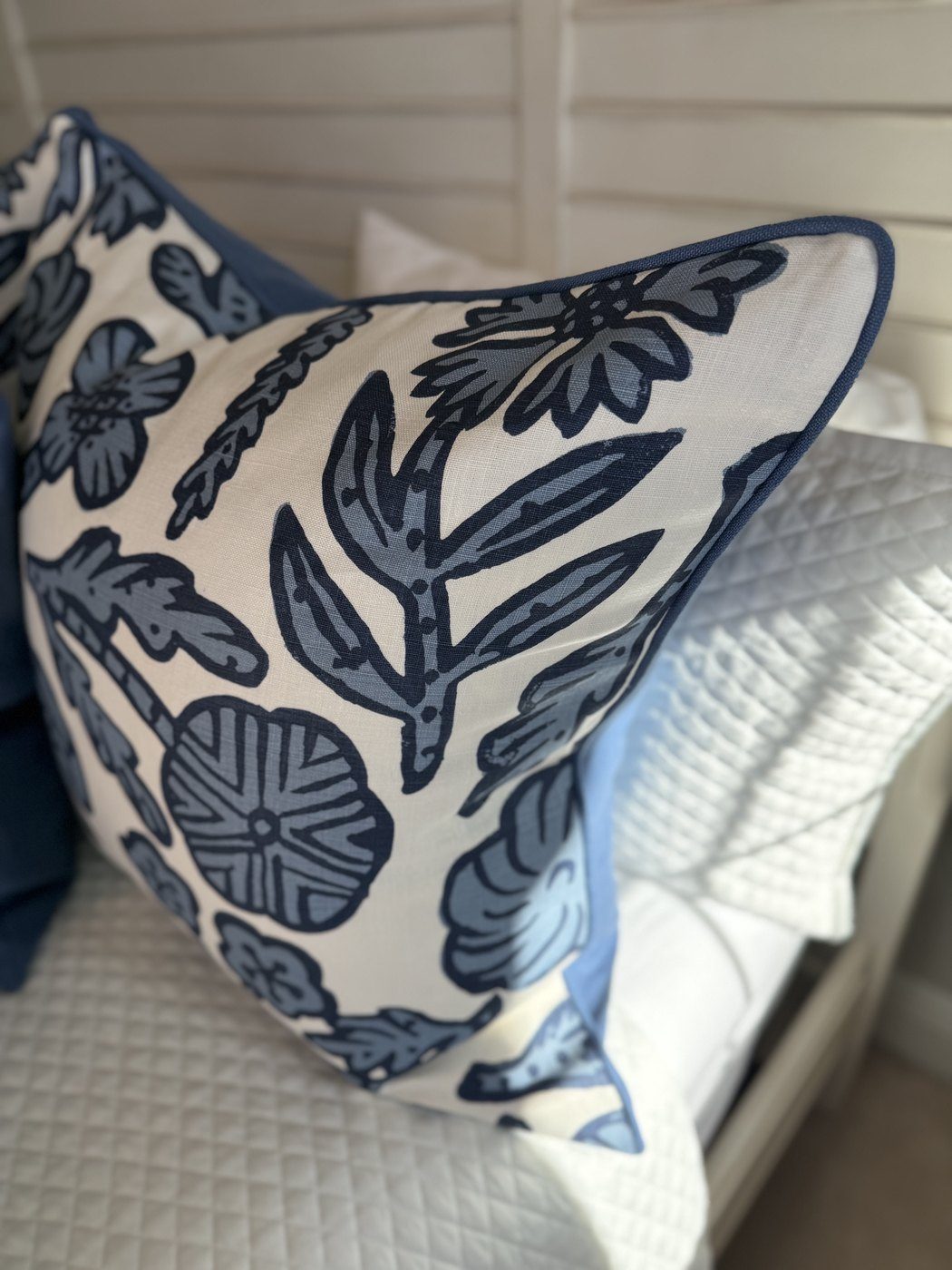 Day Floral pillow blue piping corner detail