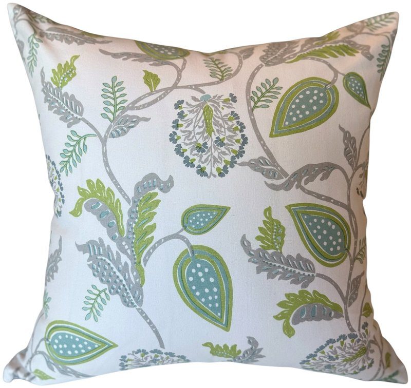 Flora pillow