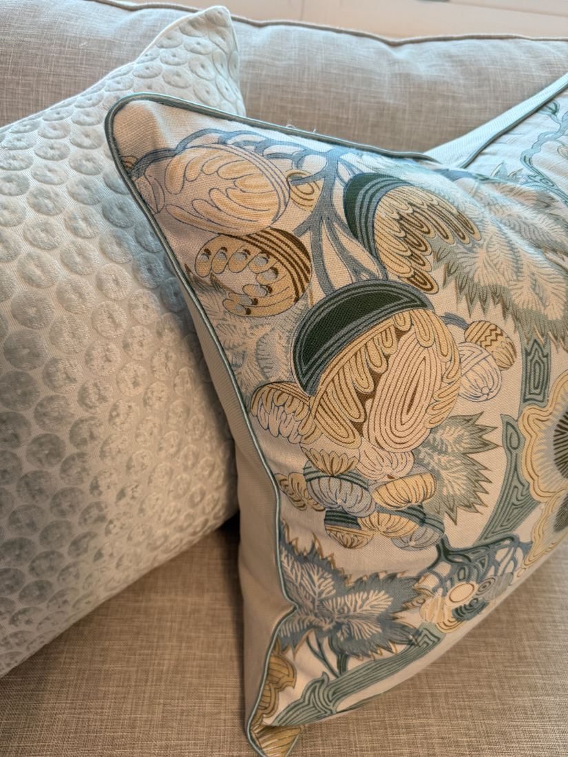 Indienne Jacobean pillow blue piping detail, Thibaut fabric