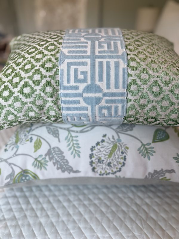 Labyrinth spa blue tape close-up on green geometric lumbar