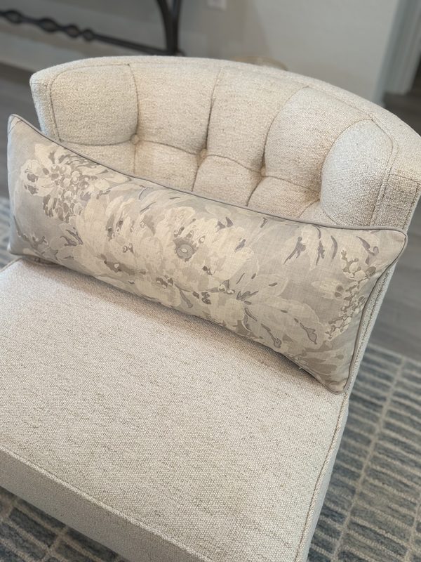 Peony Cloud lumbar