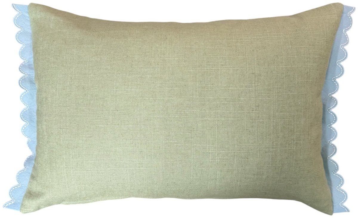 Polly lumbar pillow