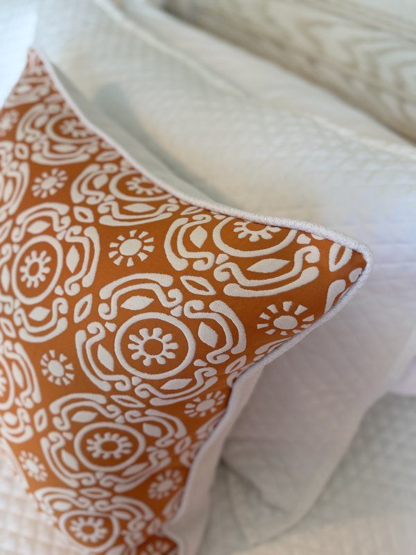 Soleil corner detail