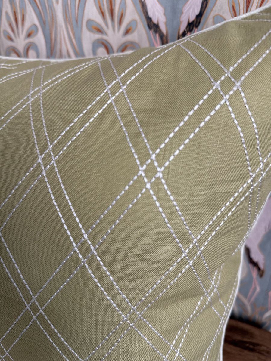 Theodora stitch detail